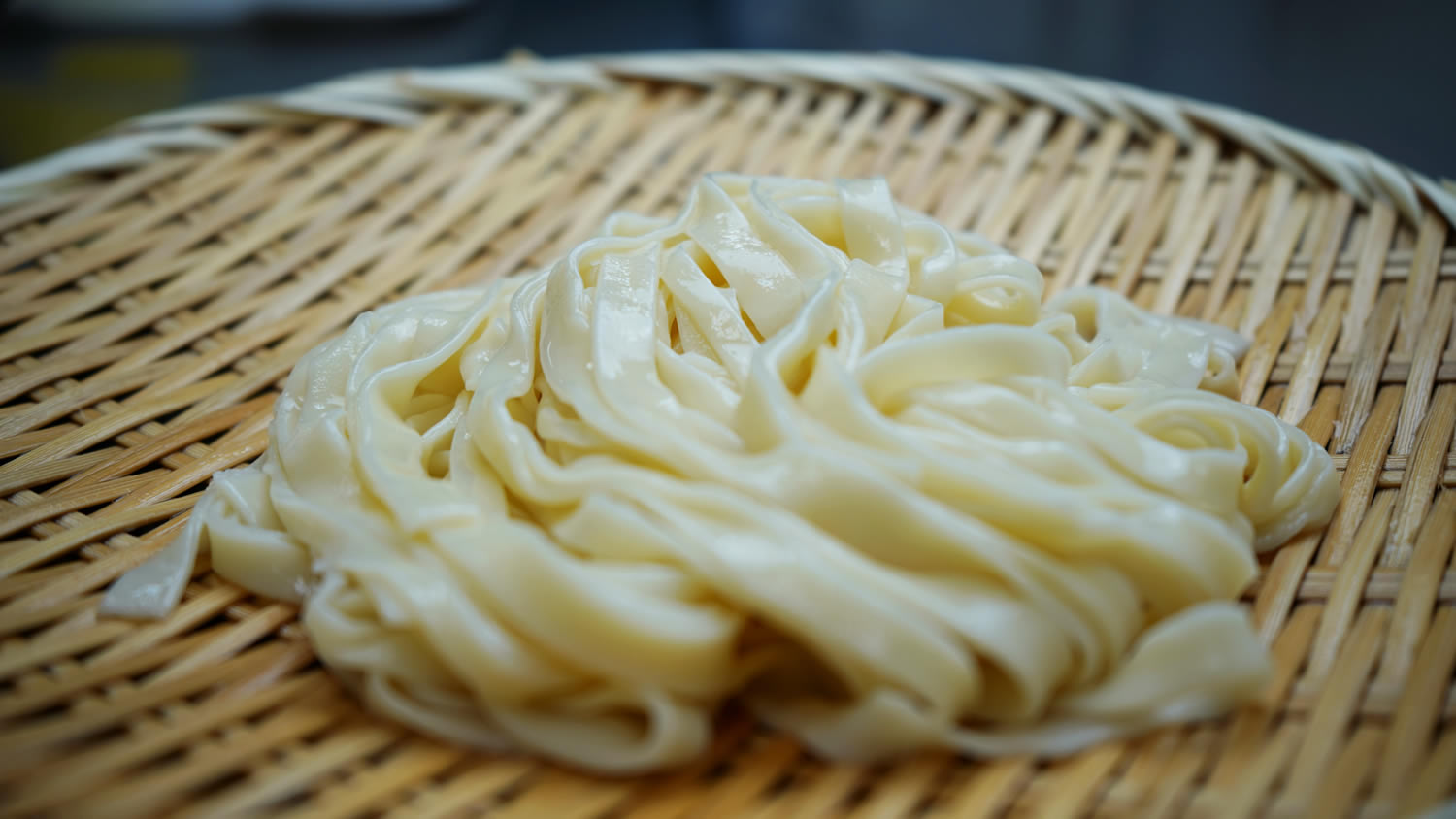 三沢製麺の究極の素材ので作ったつるつるもちもちおざら